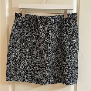 Stylish Black and White Skort
